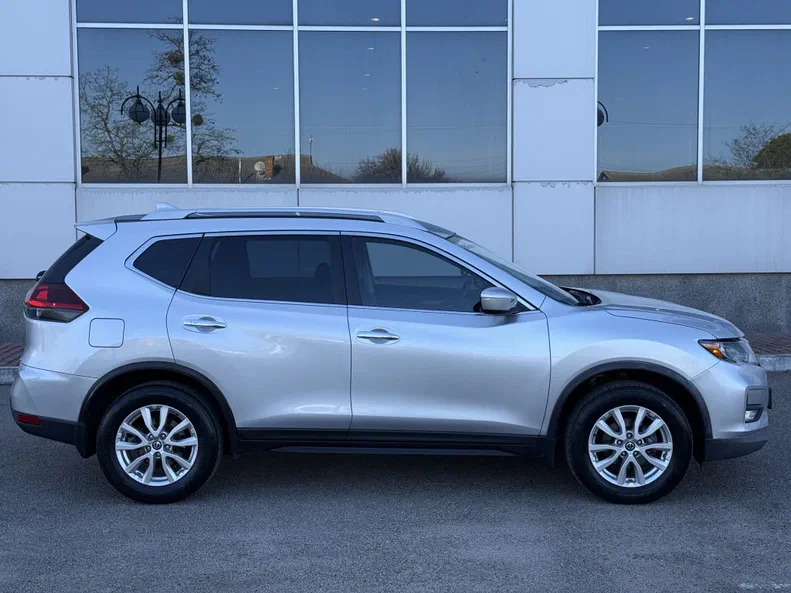 Nissan Rogue 2017 - 6