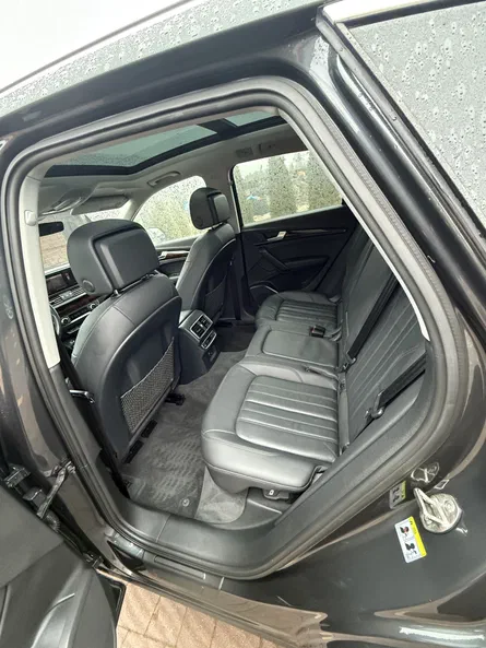 Audi Q5 2017 - 12