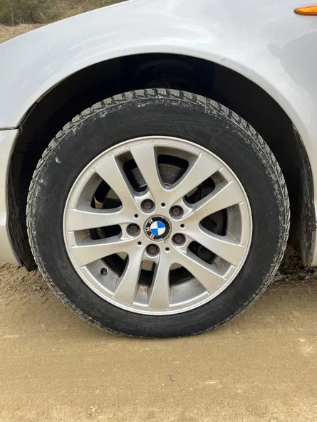 BMW 3 серія 2003 - 23