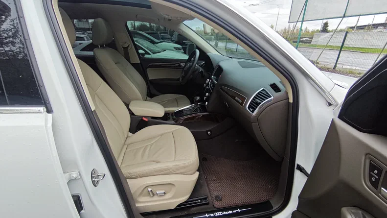 Audi Q5 2014 - 9