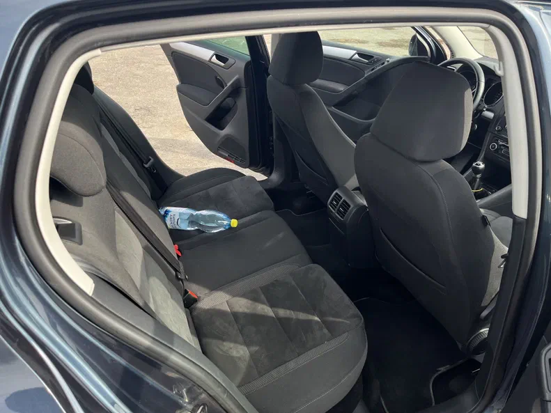 Volkswagen Golf 2009 - 20