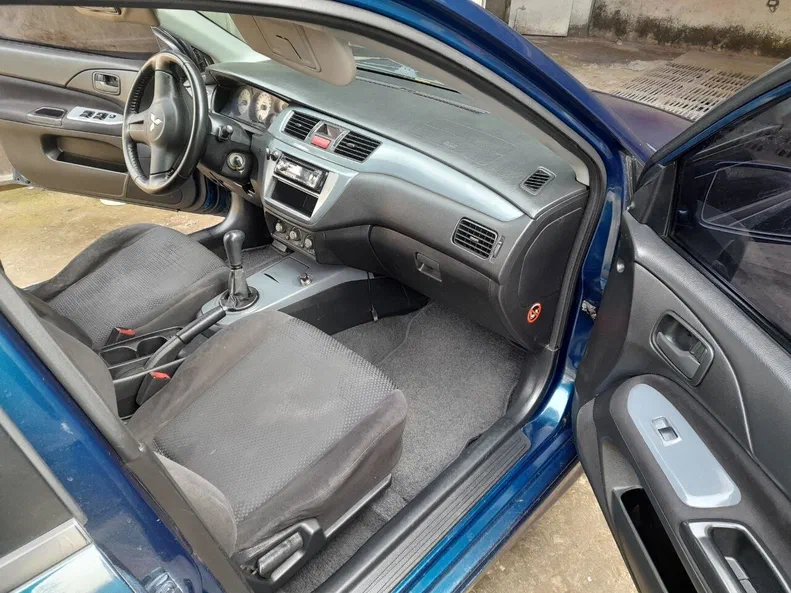 Mitsubishi Lancer 2006 - 10