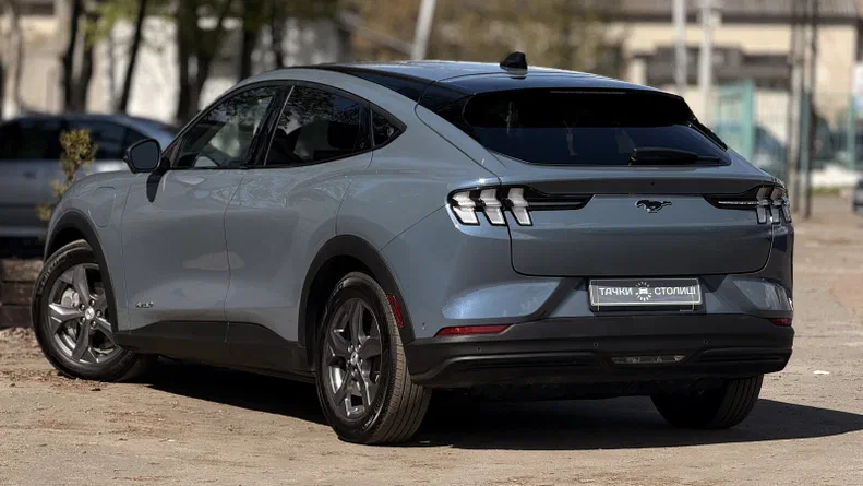 Ford Mustang Mach-E 2023 - 7