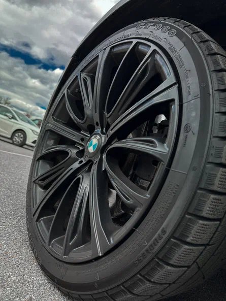 BMW 7 серія 2011 - 7