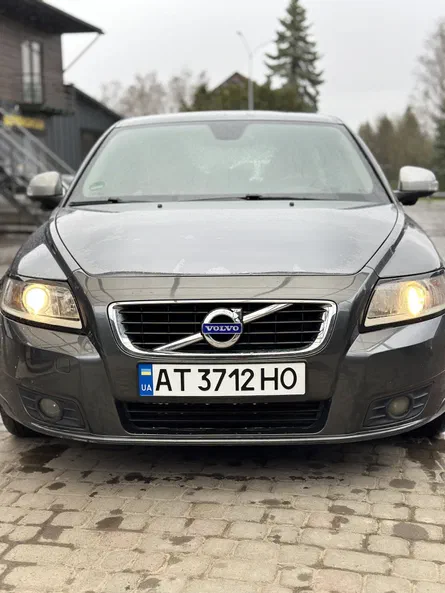 Volvo V50 2011