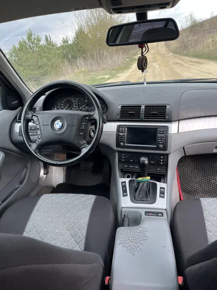 BMW 3 серія 2003 - 17