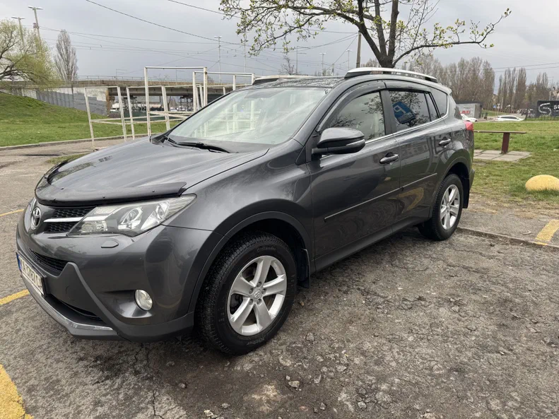 Toyota RAV4 2013