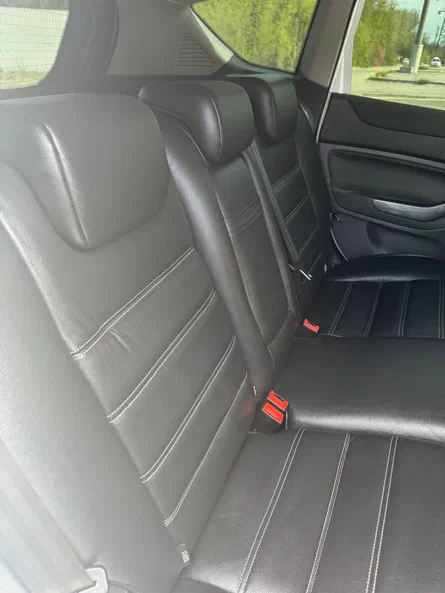 Ford Kuga 2011 - 10