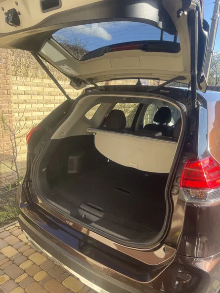 Nissan X-Trail 2018 - 16