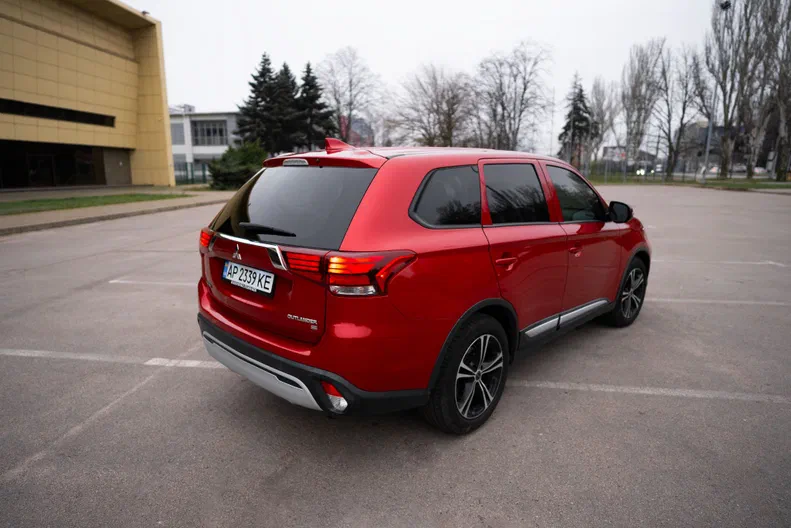 Mitsubishi Outlander 2019 - 7