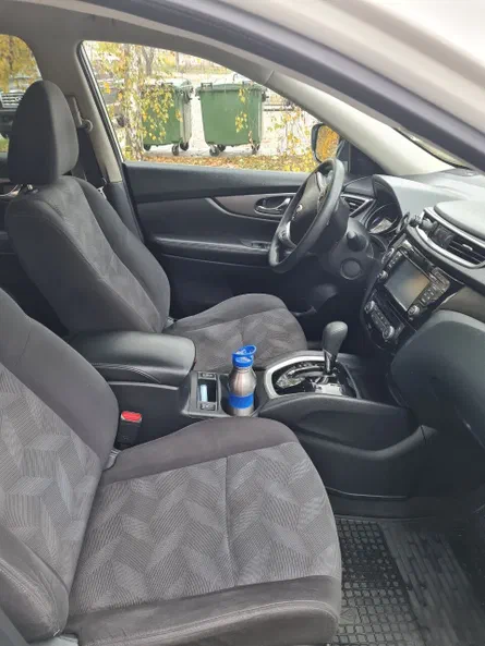 Nissan Rogue 2016 - 17
