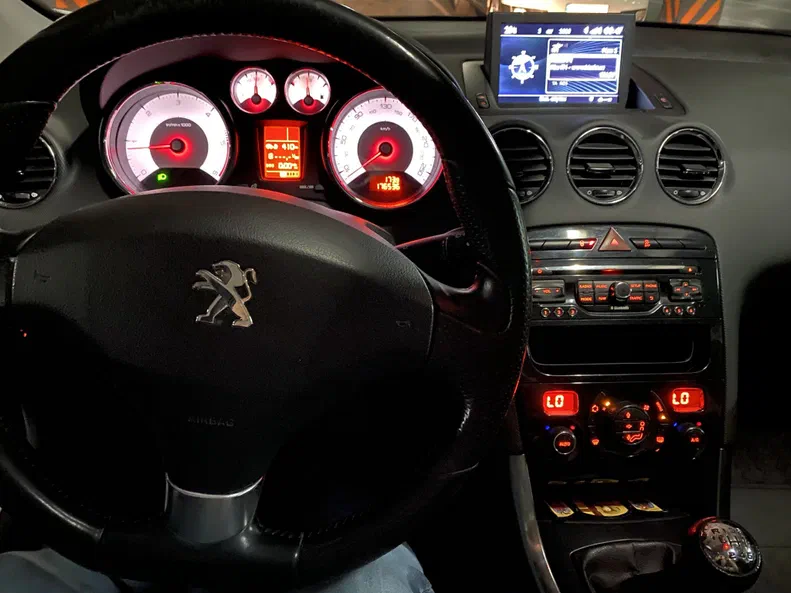Peugeot 308 2014 - 6