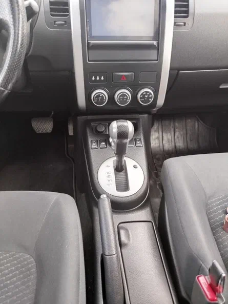 Nissan X-Trail 2012 - 10