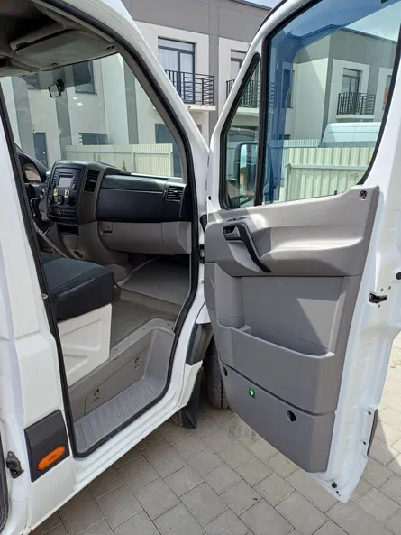 Mercedes-Benz Sprinter 2010 - 12