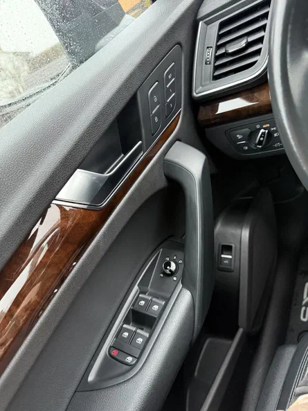 Audi Q5 2017 - 14