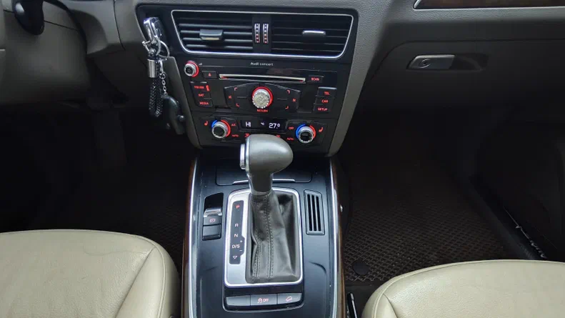 Audi Q5 2014 - 13