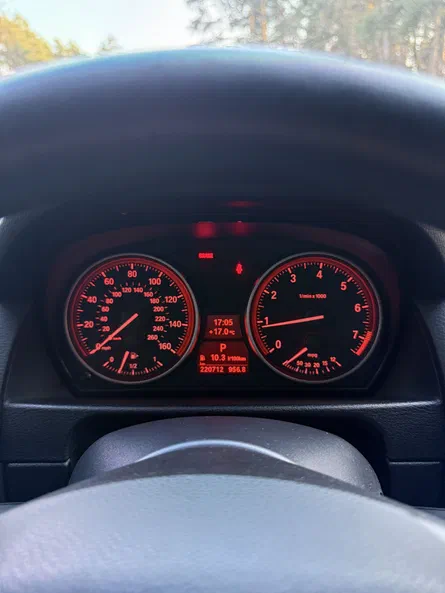 BMW X1 2013 - 8