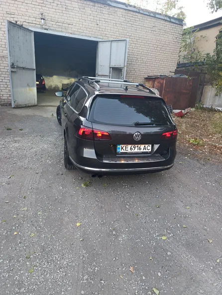 Volkswagen Passat 2011