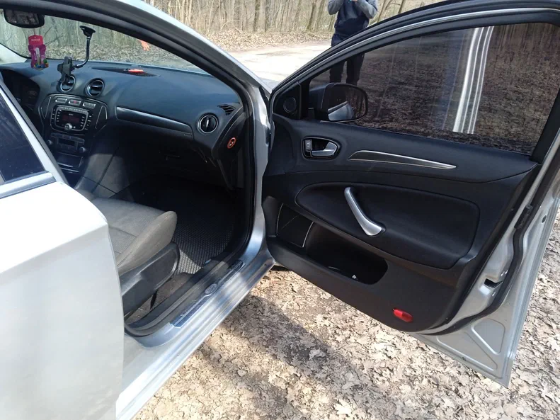 Ford Mondeo 2007 - 12