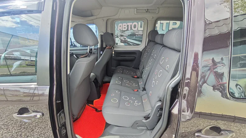 Volkswagen Caddy 2011 - 14