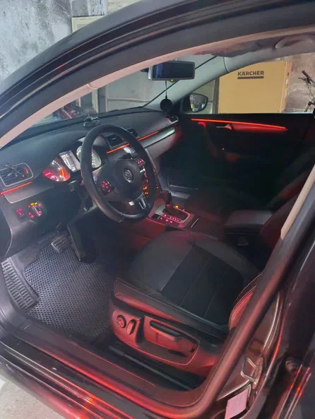 Volkswagen Passat 2011 - 6