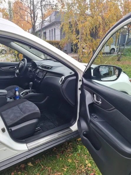 Nissan Rogue 2016 - 21