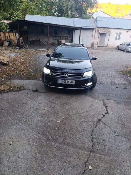 Volkswagen Passat 2011