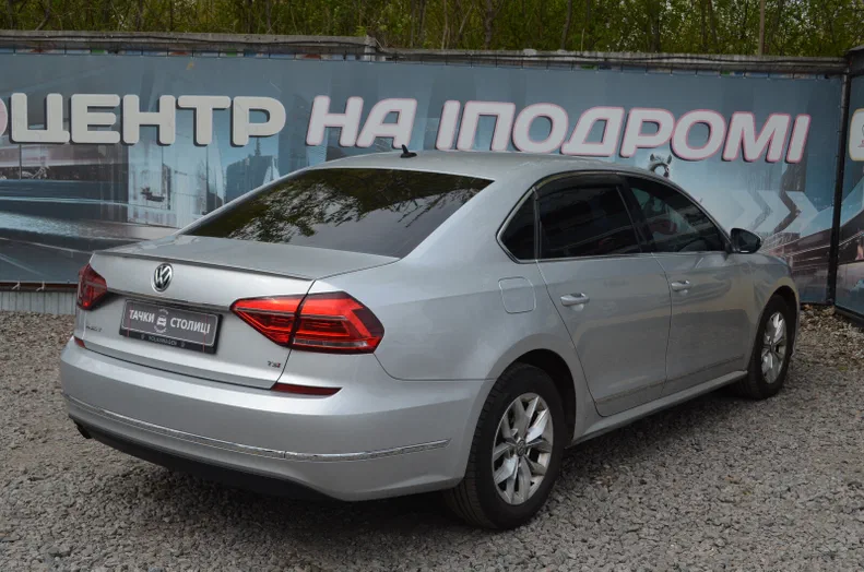 Volkswagen Passat 2016