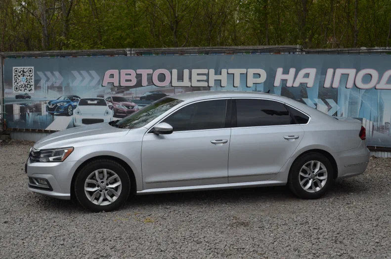 Volkswagen Passat 2016 - 5