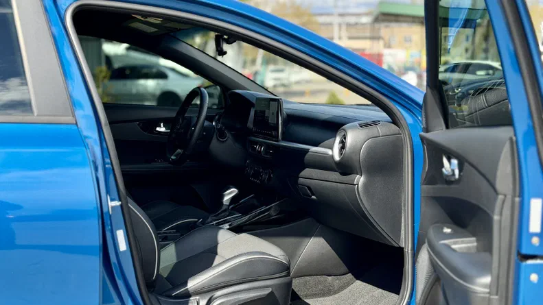 Kia Forte 2022 - 11
