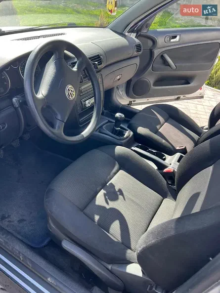 Volkswagen Passat 2001 - 5