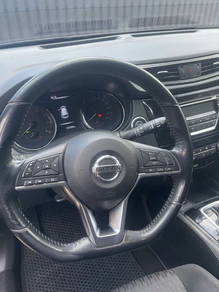 Nissan X-Trail 2018 - 12