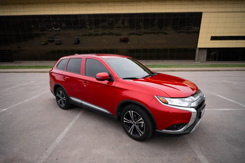 Mitsubishi Outlander 2019