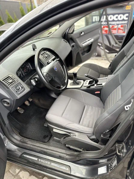 Volvo V50 2011 - 11