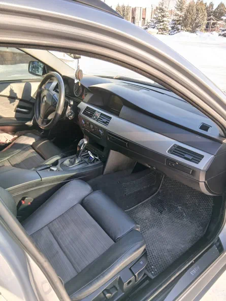 BMW 5 серія 2004 - 5