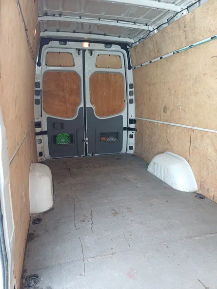 Mercedes-Benz Sprinter 2010 - 15