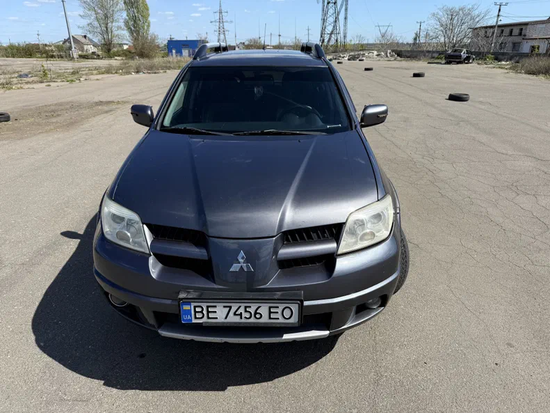 Mitsubishi Outlander 2006
