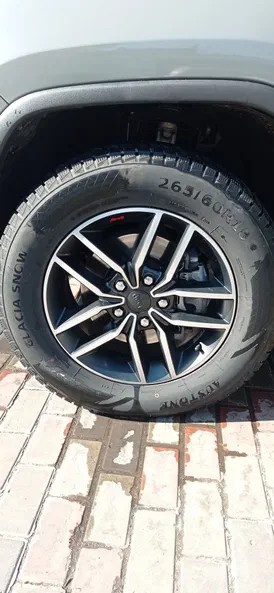 Jeep Grand Cherokee 2019 - 11