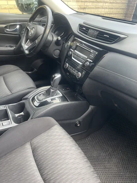 Nissan X-Trail 2018 - 11