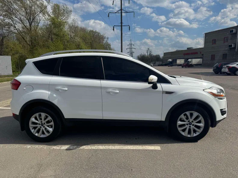 Ford Kuga 2011