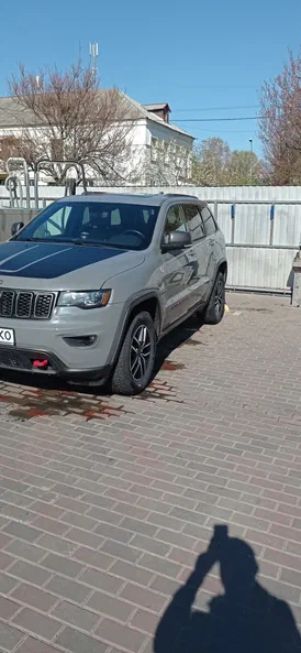 Jeep Grand Cherokee 2019 - 1