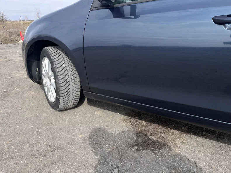 Volkswagen Golf 2009 - 28
