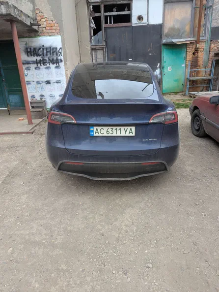 Tesla Model Y 2022