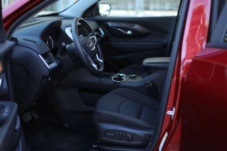GMC Terrain 2023 - 11