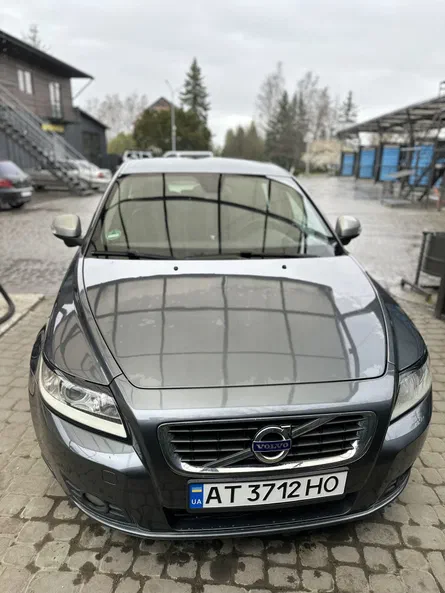 Volvo V50 2011