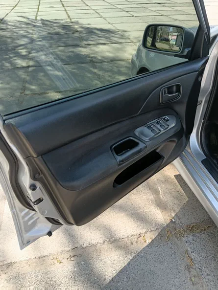 Mitsubishi Lancer 2006 - 10