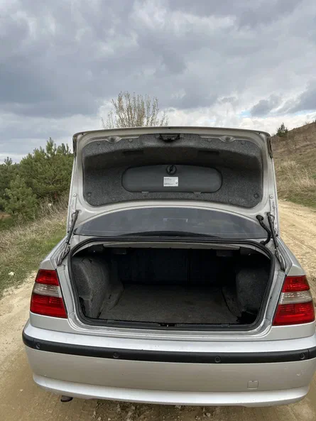 BMW 3 серія 2003 - 19