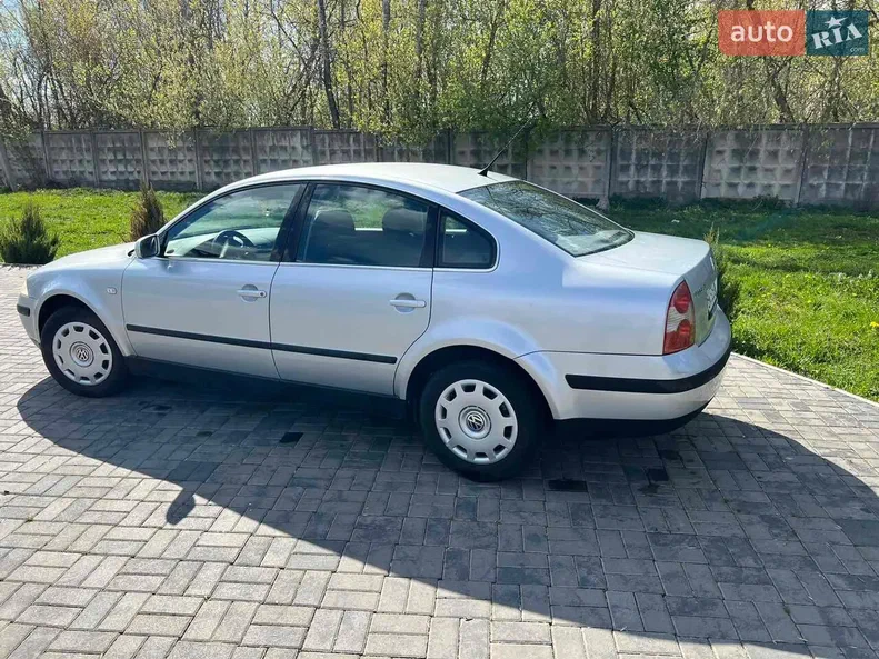 Volkswagen Passat 2001
