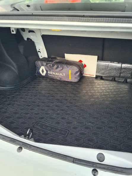 Renault Logan 2019 - 3