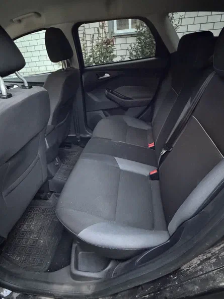 Ford Focus 2011 - 8